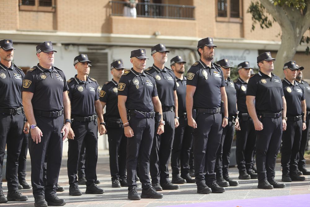 Así ha transcurrido el acto institucional de la Policía Local en el Port de Sagunt