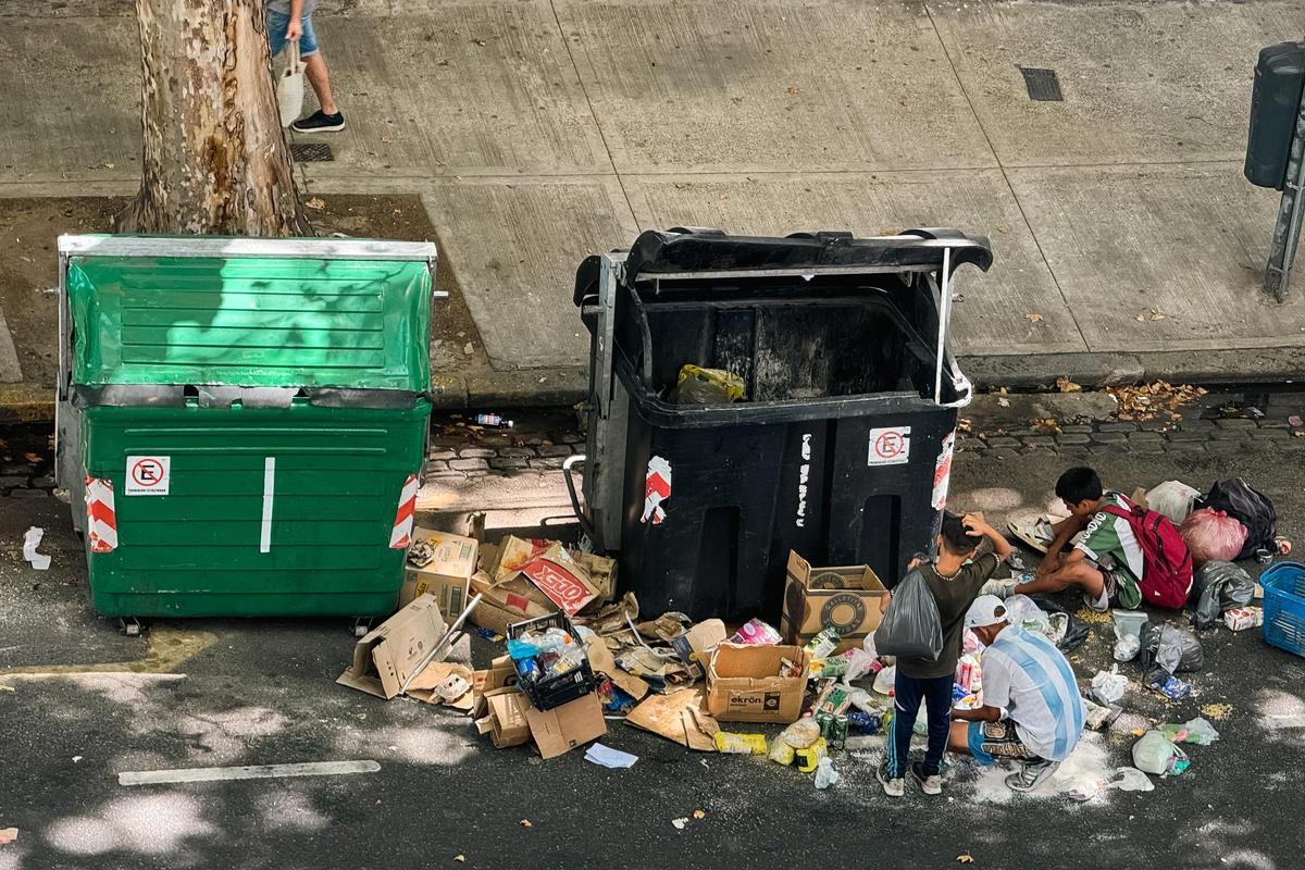 Pobreza urbana en las calles de Buenos Aires, Argentina.