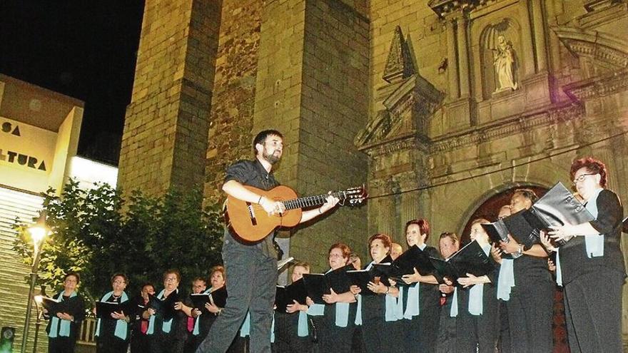 Homenaje a los mayores, en las fiestas de Santiago