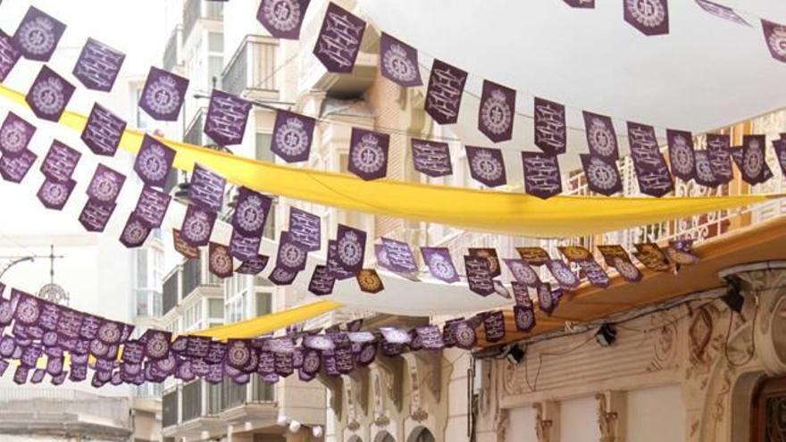 Los bares no celebrarán las Cruces de Mayo si no pueden subir la música