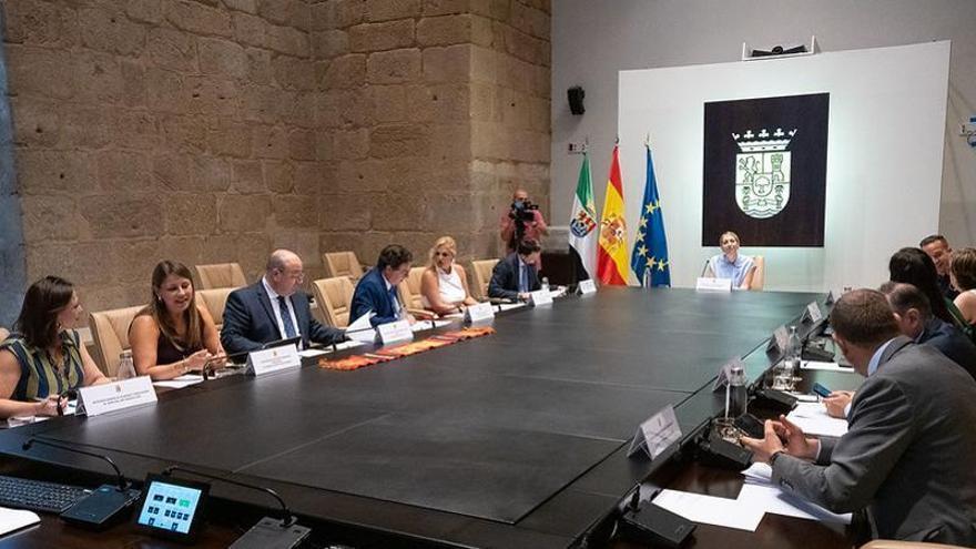 Luz verde a las ayudas de hasta 16.000 euros para garantizar el relevo en las empresas familiares