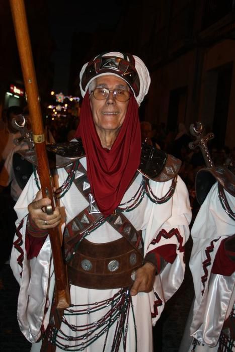 Los Moros y Cristianos de Jumilla cumplen treinta años con un espectacular desfile