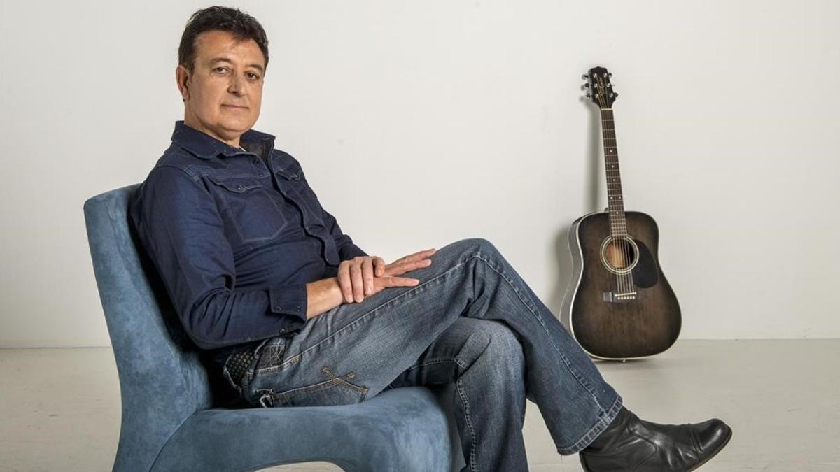 zentauroepp27903621 barcelona  19 11 2014 el cantante manolo garcia graba un acu170210205918