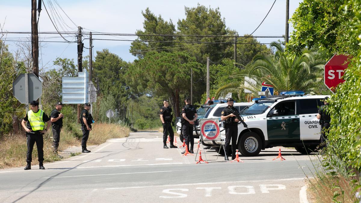 La Guardia Civil cierra los accesos a Benirràs para evitar concentraciones masivas 