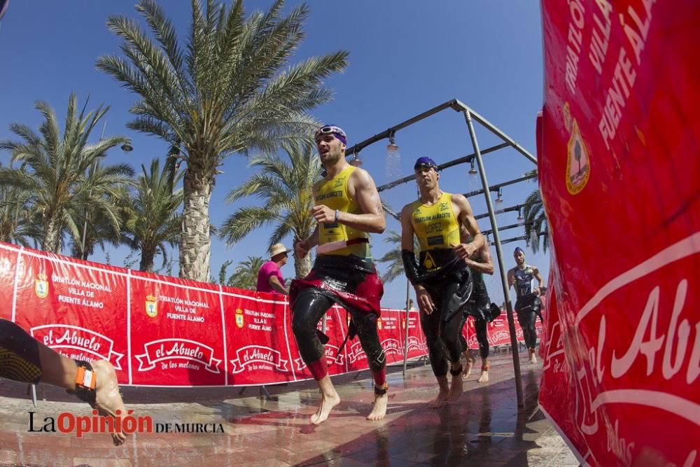 Salida del Triatlón Villa de Fuente Álamo