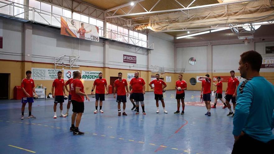 El Cajasur Córdoba suspende el entrenamiento por el estado de la pista de Fátima