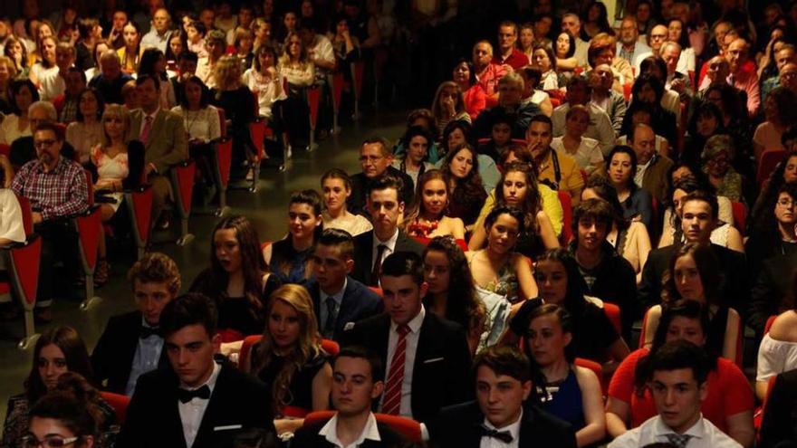 Graduación del IES Emilio Alarcos