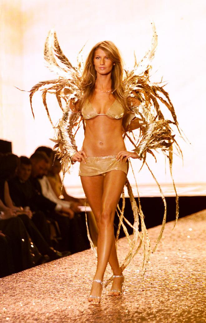 Gisele Bündchen, Victoria' Secret 2000