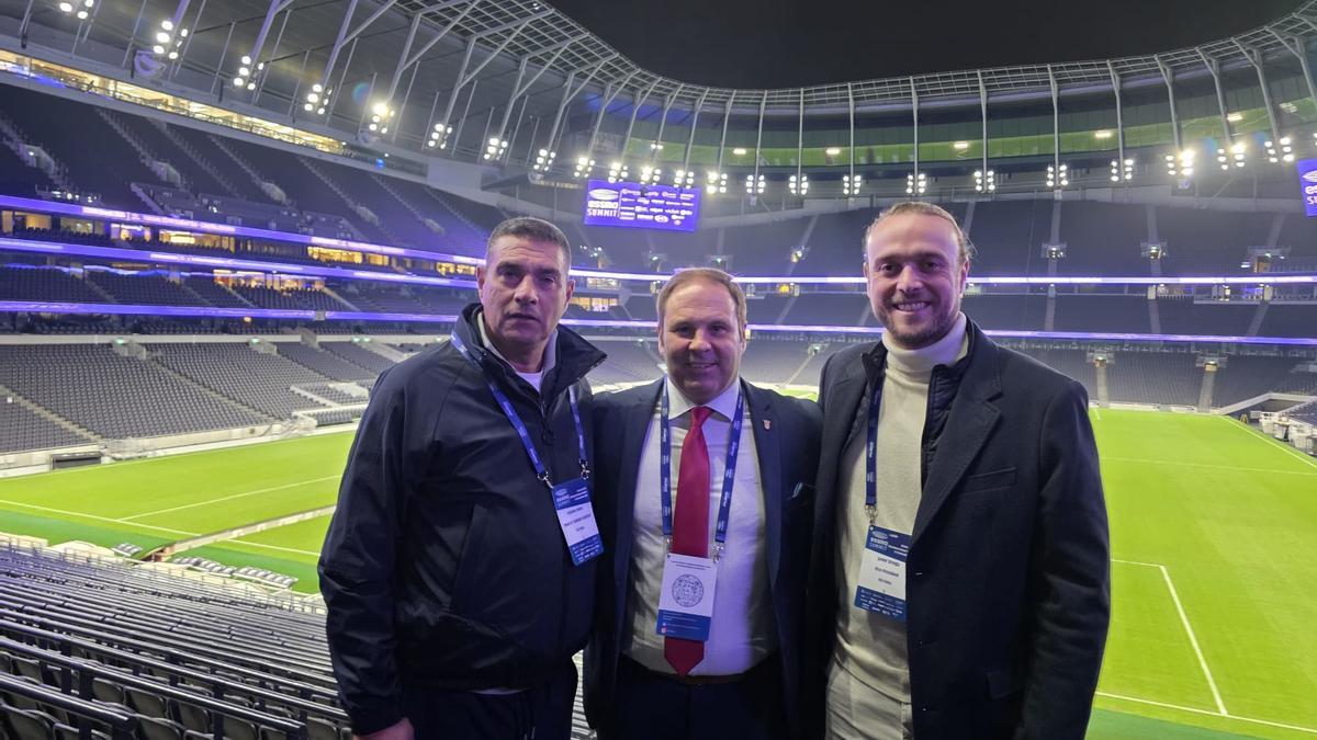 El Ceuta se llevó un importante premio en Londres por la modernización de su estadio