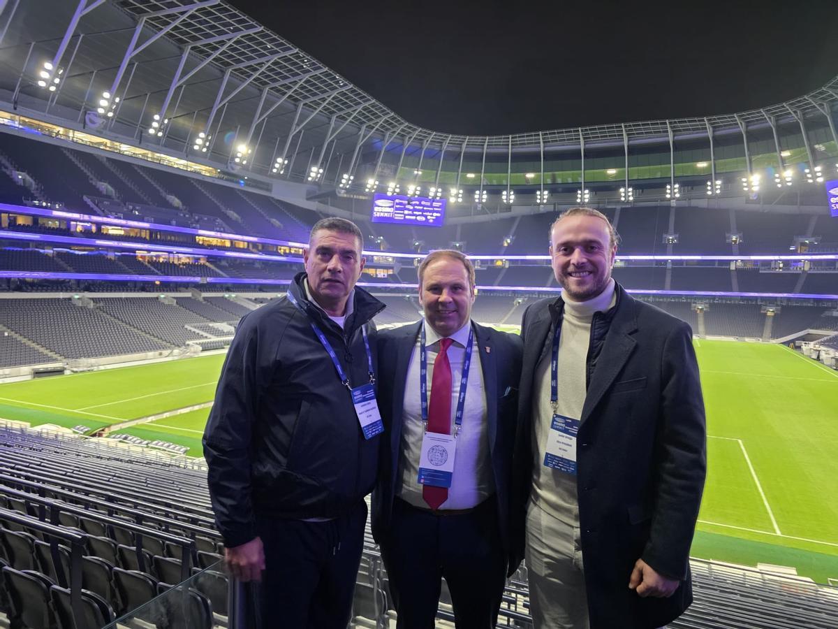 El Ceuta se llevó un importante premio en Londres por la modernización de su estadio