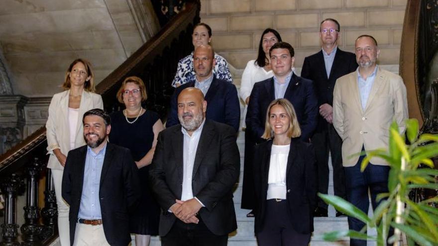 El nuevo Ayuntamiento de Palma ampliará la ORA y mantendrá el veto al alquiler turístico en pisos