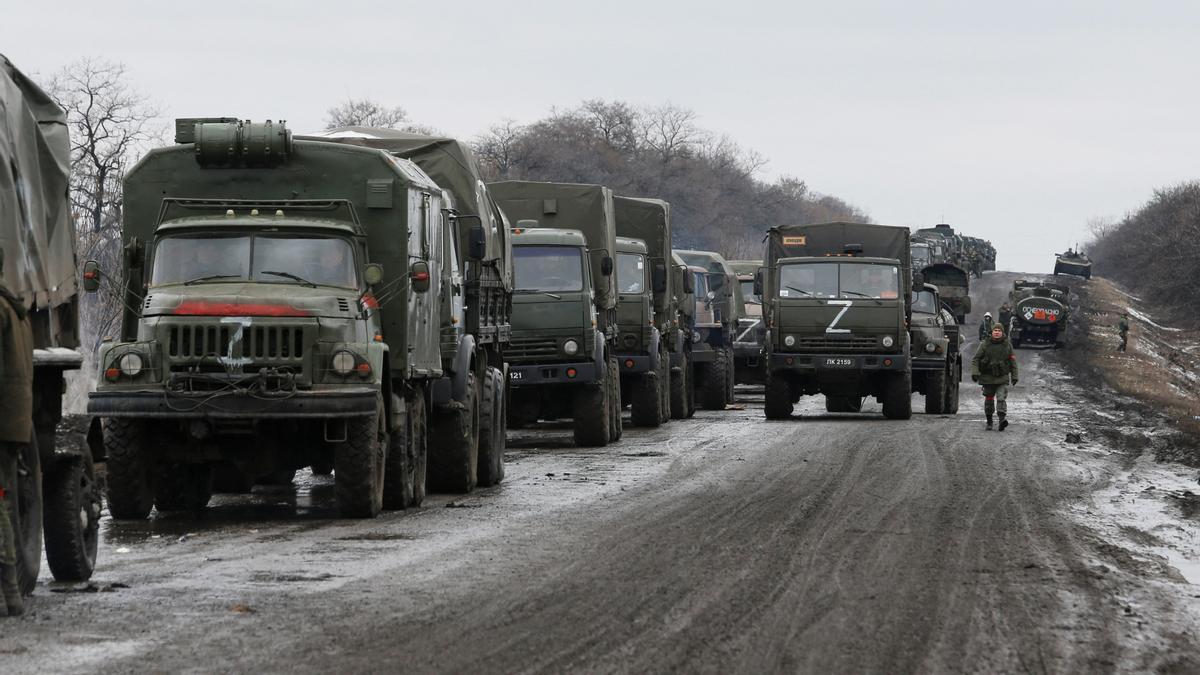 Convoy militar de las fuerzas armadas de la autoproclamada República Popular separatista de Lugansk