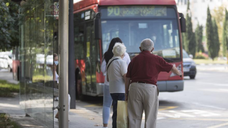 Trabajo sanciona con 75.000 euros a la EMT por &quot;cesión ilegal de trabajadores&quot;