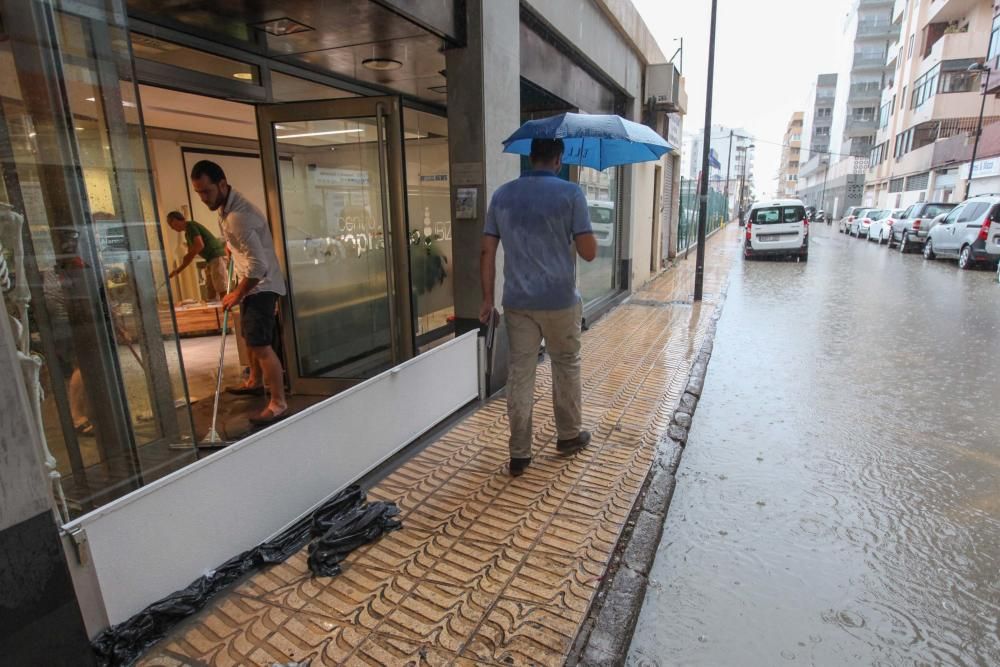 Inundaciones y suciedad a consecuencia de las lluvias en Ibiza