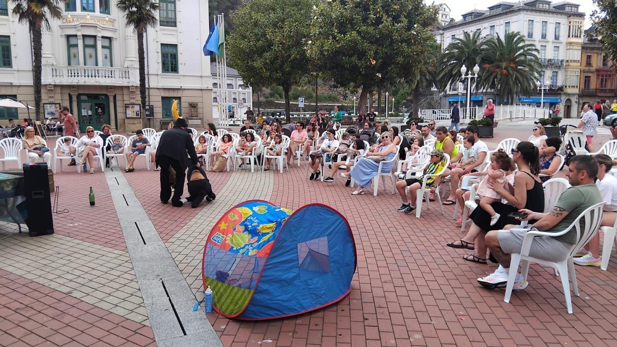 En imágenes: Así fue el festival "Luarca Mágica" En imágenes: Así fue el festival "Luarca Mágica"