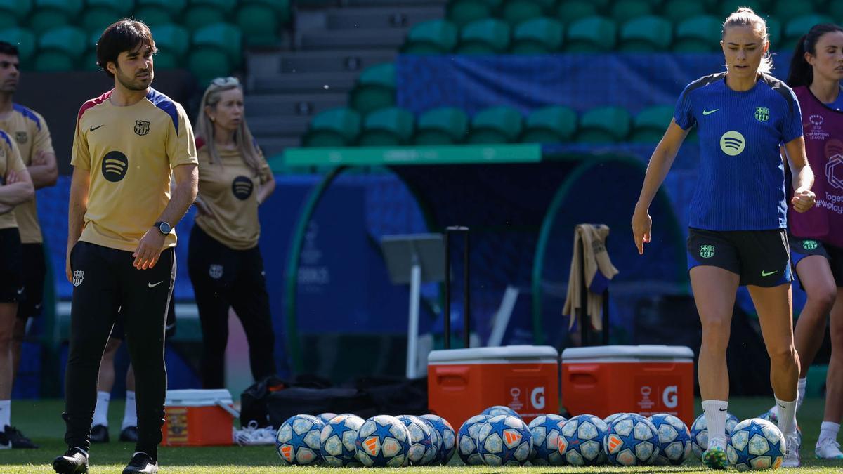 El FC Barcelona femenino durante el entrenamiento de este viernes en Lisbo para disputar mañana la final de la Liga de Campeones femenina contra el Arsenal