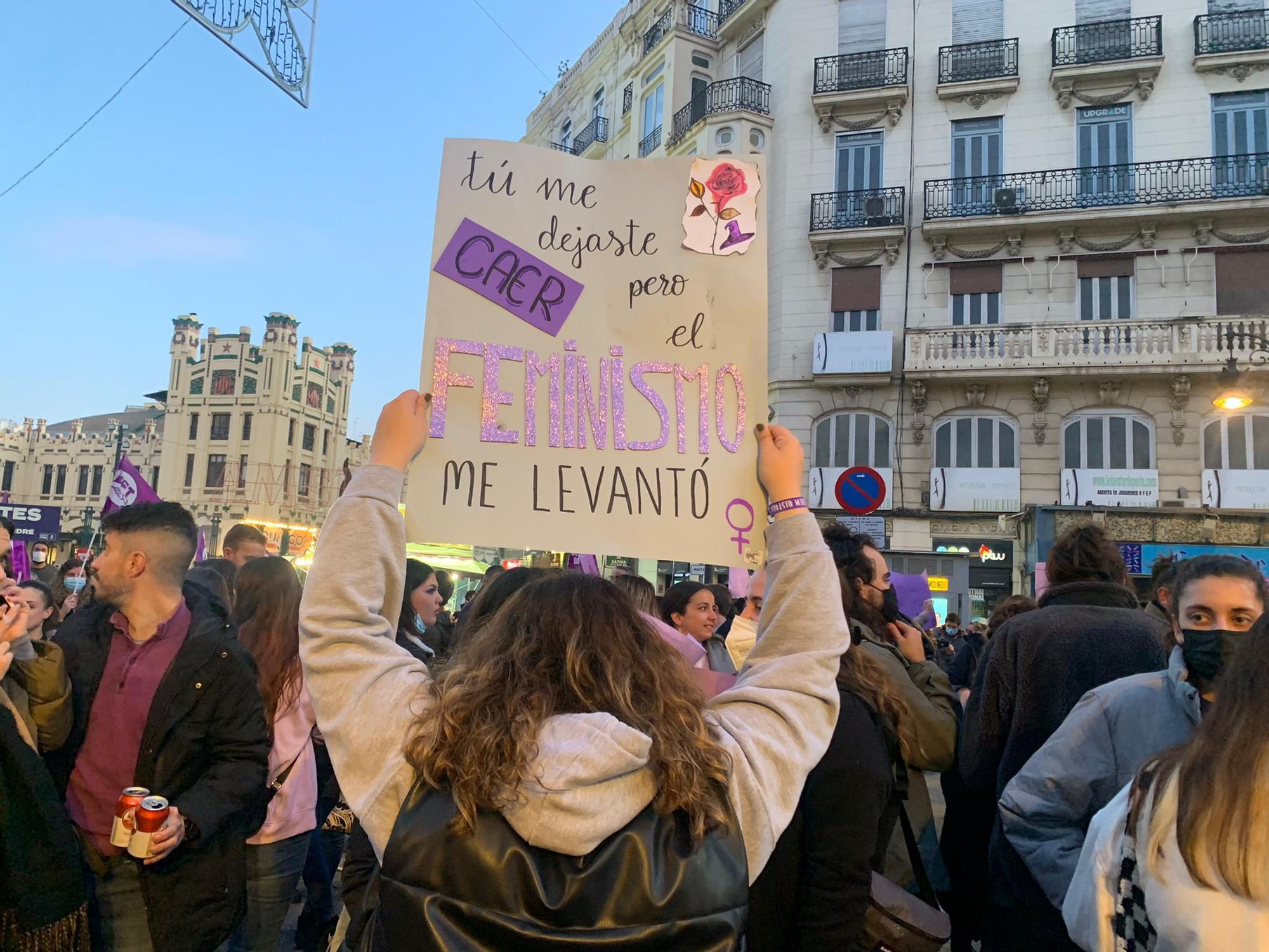 Arranca la manifestación del 8M en València