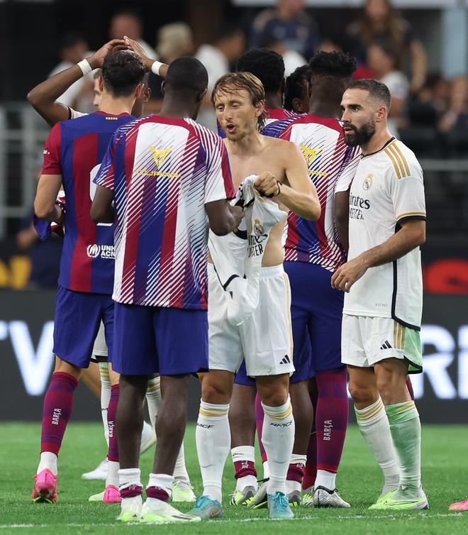 Todo lo que no se ha visto del clásico Barça - Madrid en Dallas