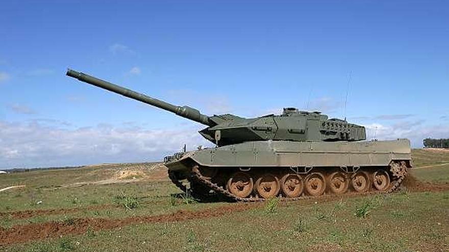 El tanque «Leopard», que monta las ametralladoras que construye La Vega.