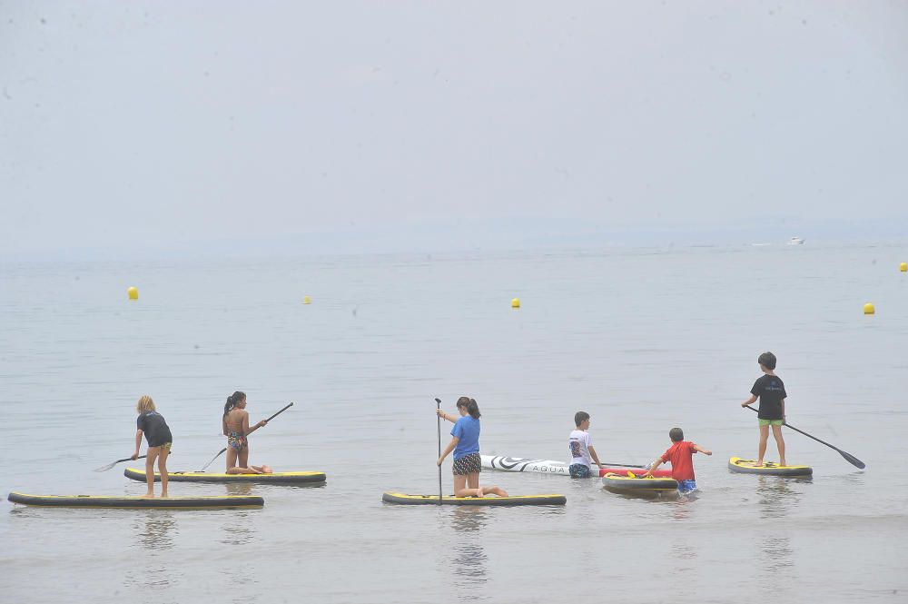 Inicio de la temporada alta en Santa Pola