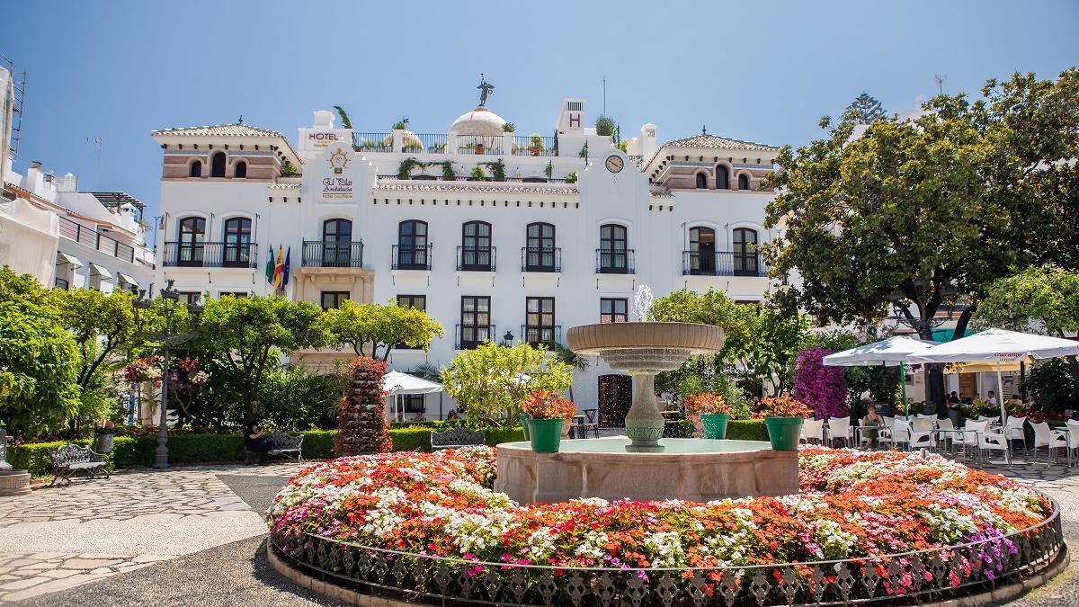 Estepona ha ganado muchos enteros con hoteles como El Pilar Andalucía en pleno casco histórico.