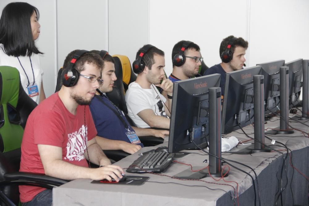 Charlas, cosplay y juegos en el Faneka Gaming