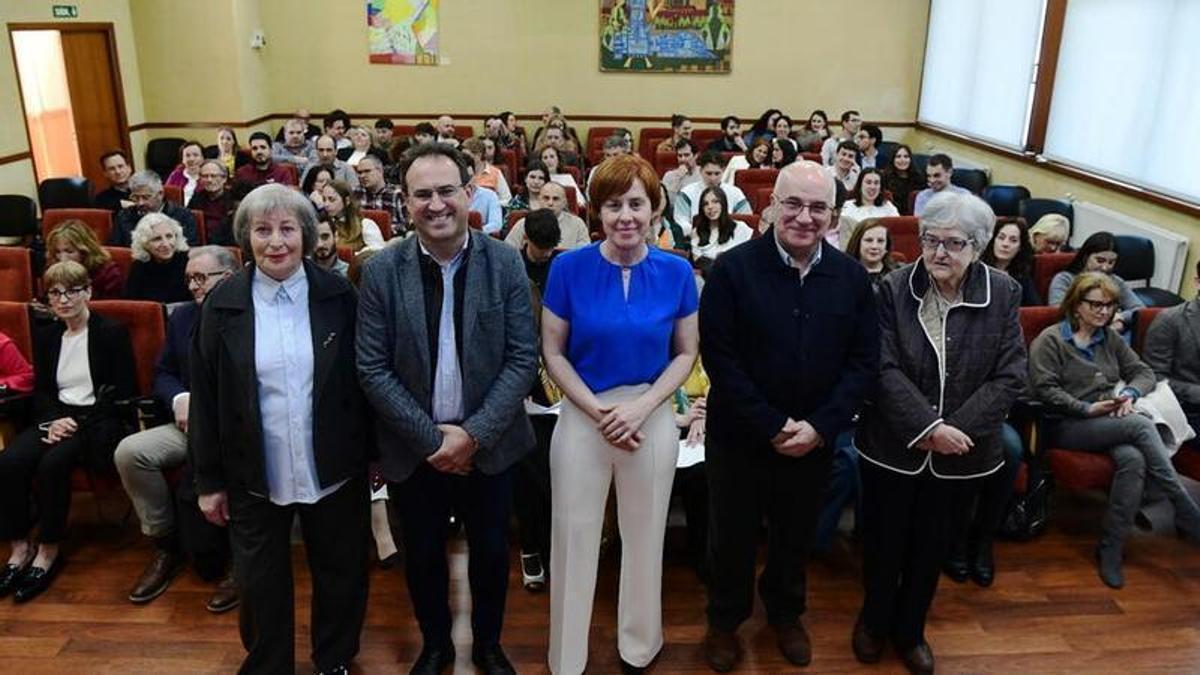 PATRÓN CIENCIAS ECONÓMICAS USC I Ciencias Económicas da USC celebra o seu patrón coa tradicional entrega de premios PATRÓN CIENCIAS ECONÓMICAS USC I Ciencias Económicas da USC celebra o seu patrón coa tradicional entrega de premios