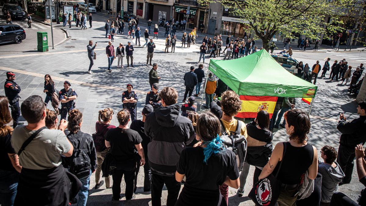 Acto de la campaña  municipal de VOX boicoteado por antifascistas.