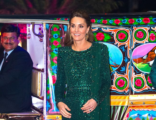 Kate Middleton en la primera cena de gala en Pakistan