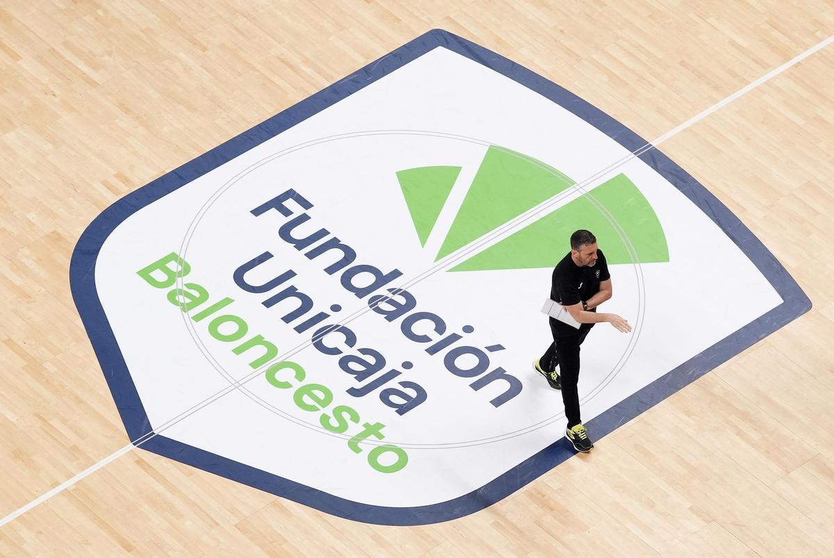 Ibon Navarro, durante un entrenamiento en el Carpena.