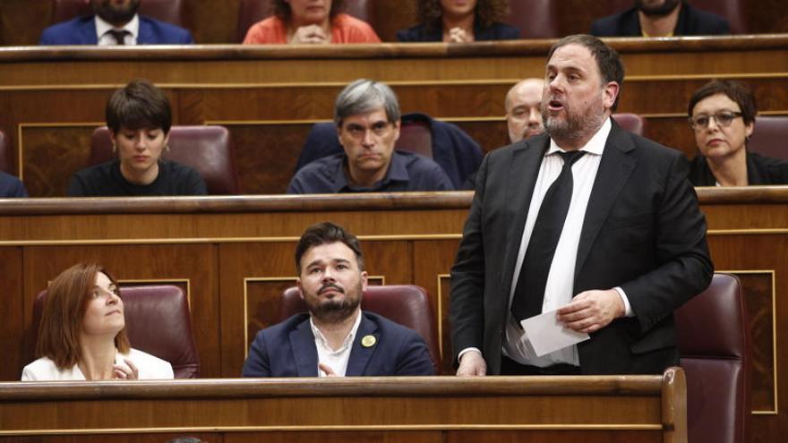 Junqueras durante su acatamiento en el Congreso.