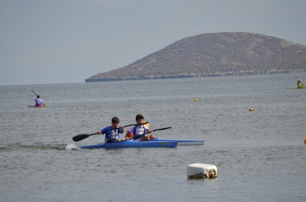 Liga Autonómica de Piragüismo en Playa Paraíso