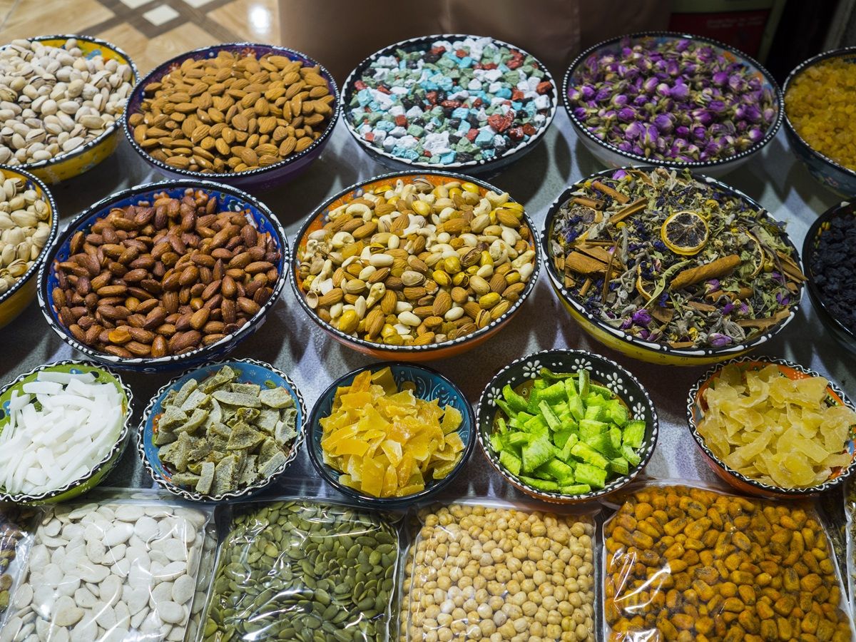 Frutos secos en el zoco junto al fuerte de Nizwa.