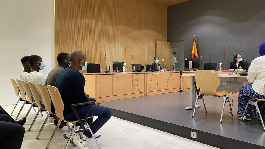 Tres años de prisión para cuatro patrones de un cayuco que llegó a Gran Canaria