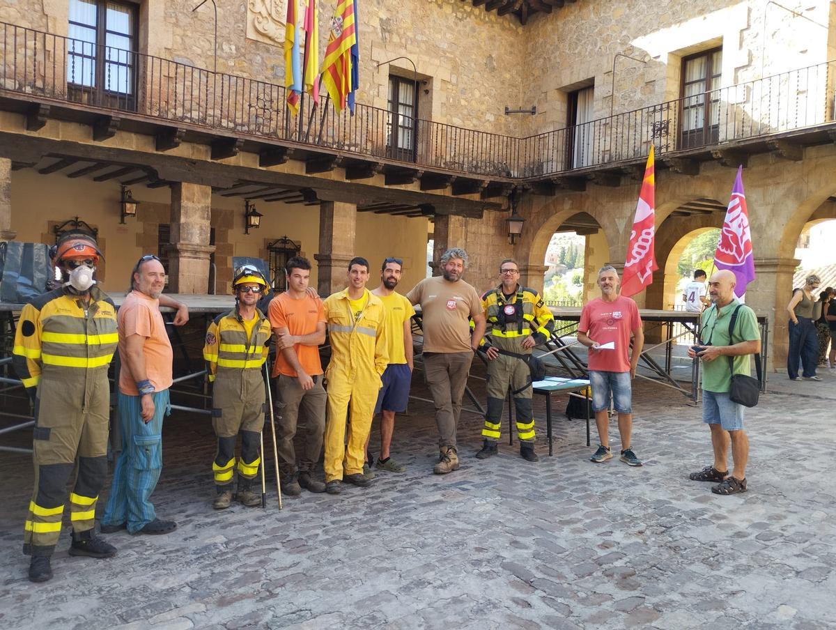 Comienza la huelga indefinida de bomberos forestales por la "infradotación" de los equipos de extinción en Aragón