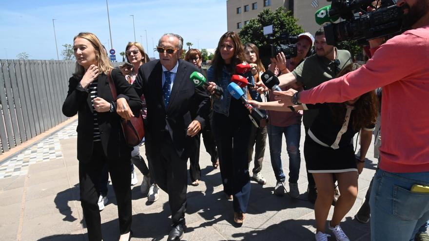 Arranca el juicio a Carlos Fabra por el caso &#039;Aerocas&#039;