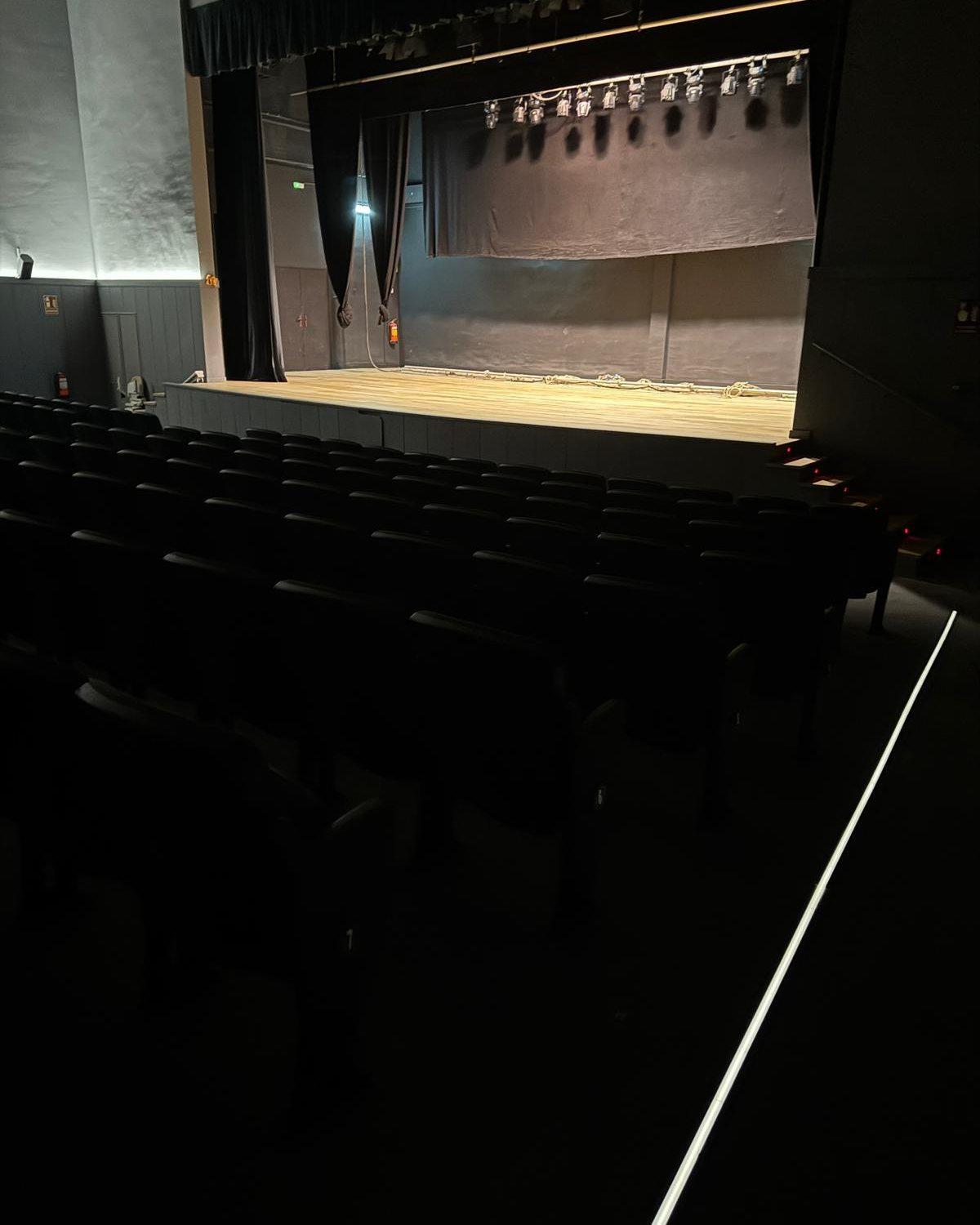 Una imagen del salón de actos renovado.