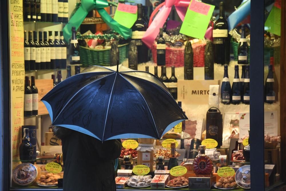 Viento y lluvia en A Coruña, en alerta naranja