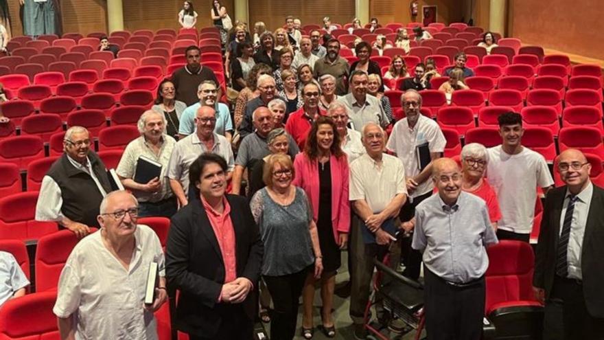 Llançà homenatja els treballadors municipals jubilats