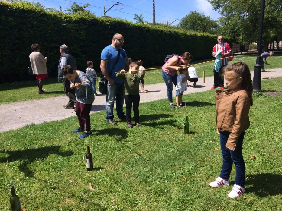 Participantes en la fiesta familiar de El Lauredal