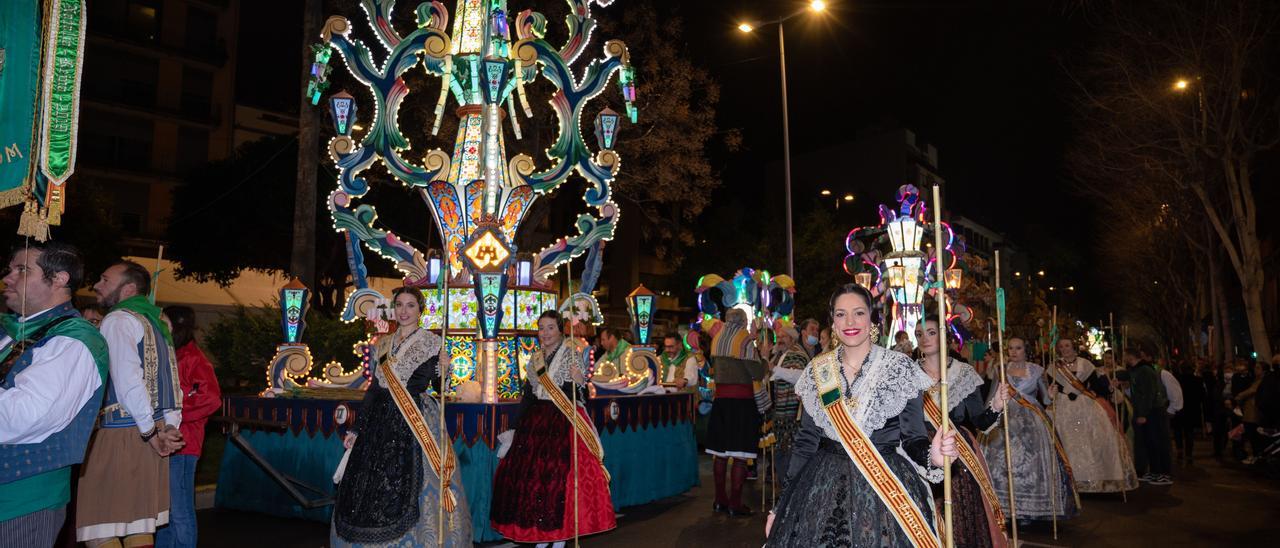 Imagen del desfile de gaiatas en la Magdalena 2022.