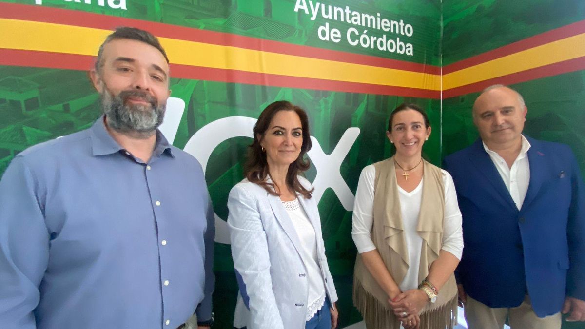 Rafael Saco, Yolanda Almagro, Paula Badanelli y Rafael del Campo.