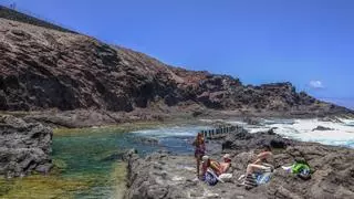 El rincón de Canarias perfecto para desconectar este verano: la piscina natural donde no hay cobertura y puedes pasar tus días de vacaciones