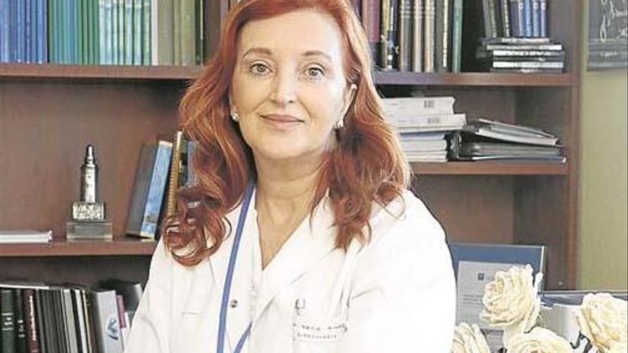 Ana Ortiz, directora de la unidad de Obstetricia y Ginecología del hospital Reina Sofía.