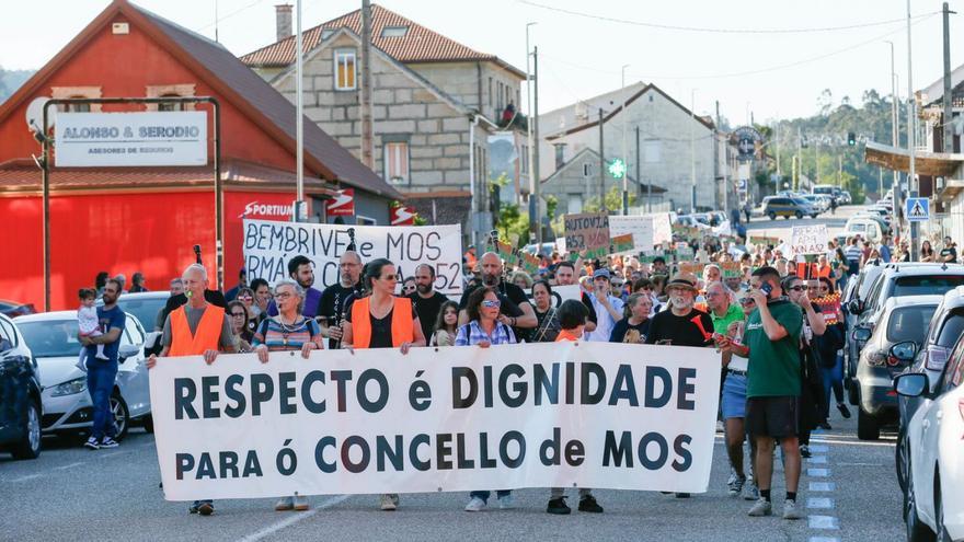 Mos alza la voz para decir «non á nova autovía»