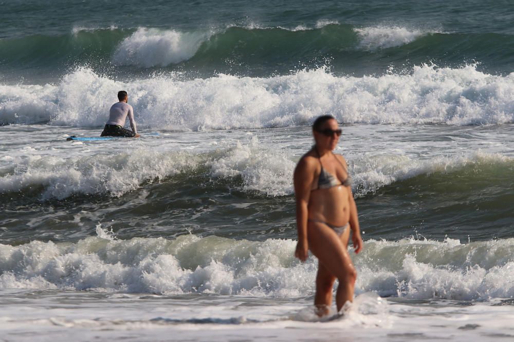 MLG. 08/SEPTIEMBRE/2017.-  PLAYA DE MLG. POR OLEAJE ,TEMPORAL , VIENTO.-ARCINIEGA