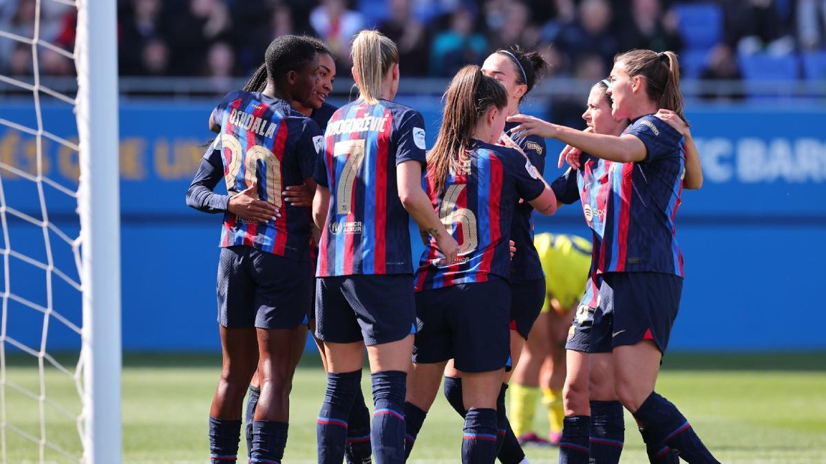 Las jugadoras del Barça celebran un gol contra el Villarreal