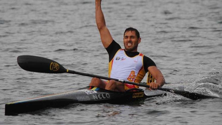 Iván Alonso festeja su victoria en una competición anterior.