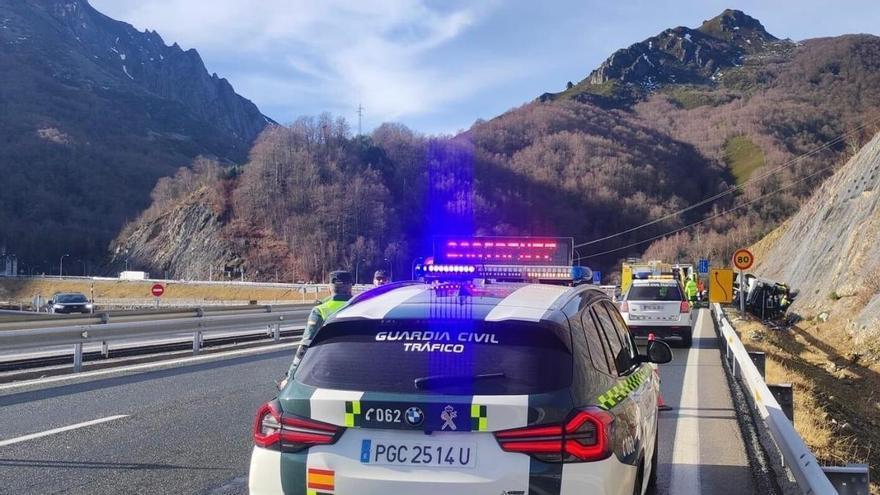 Multado con 200 euros un conductor que viajaba a la velocidad recomendada sin vigilar el asiento del copiloto: la Guardia Civil extrema la vigilancia en el interior de tu coche
