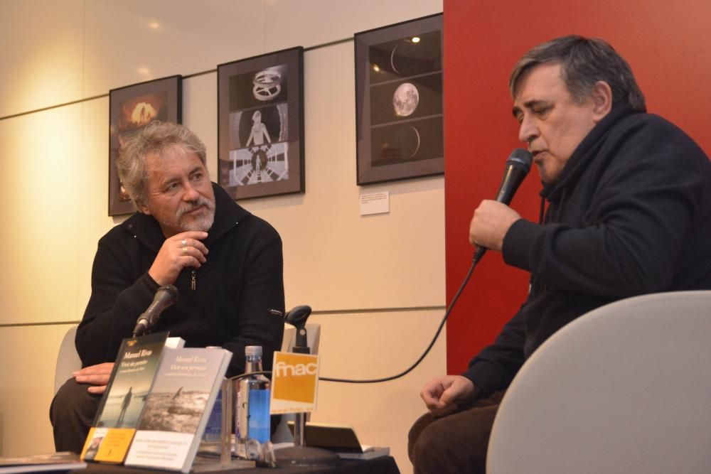 Manuel Rivas presenta ''Vivir sin permiso'' en Fnac